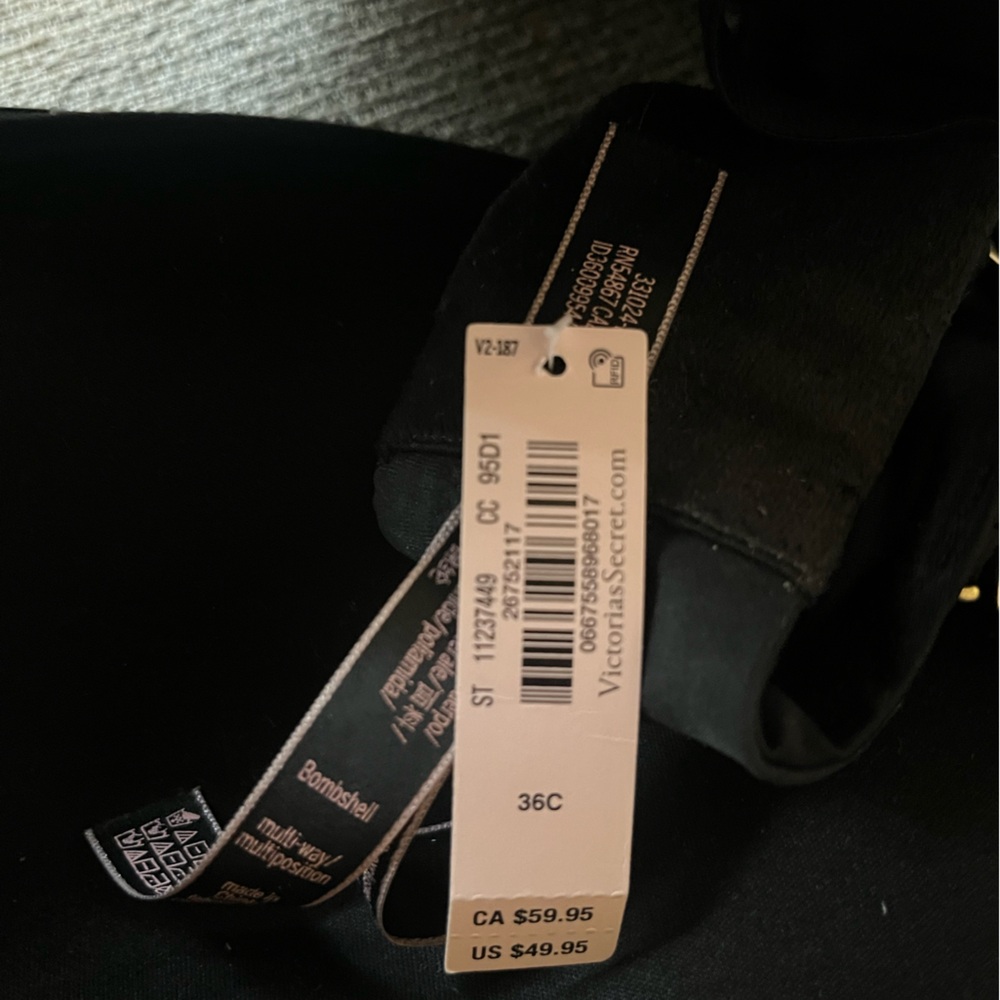 Victoria's Secret Black bombshell bra NWT